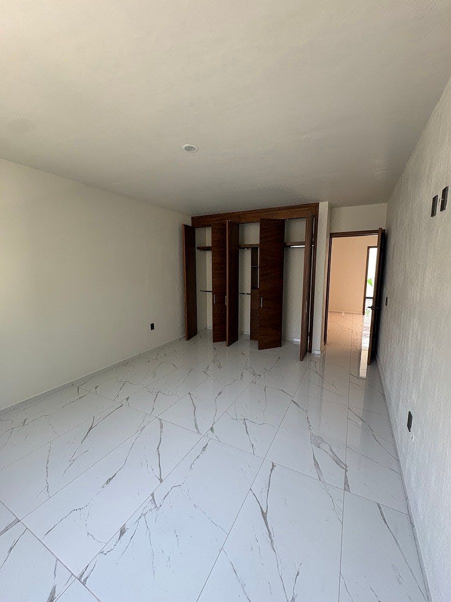 Casa em Valle Imperial, Zapopan, foto 18 de 36