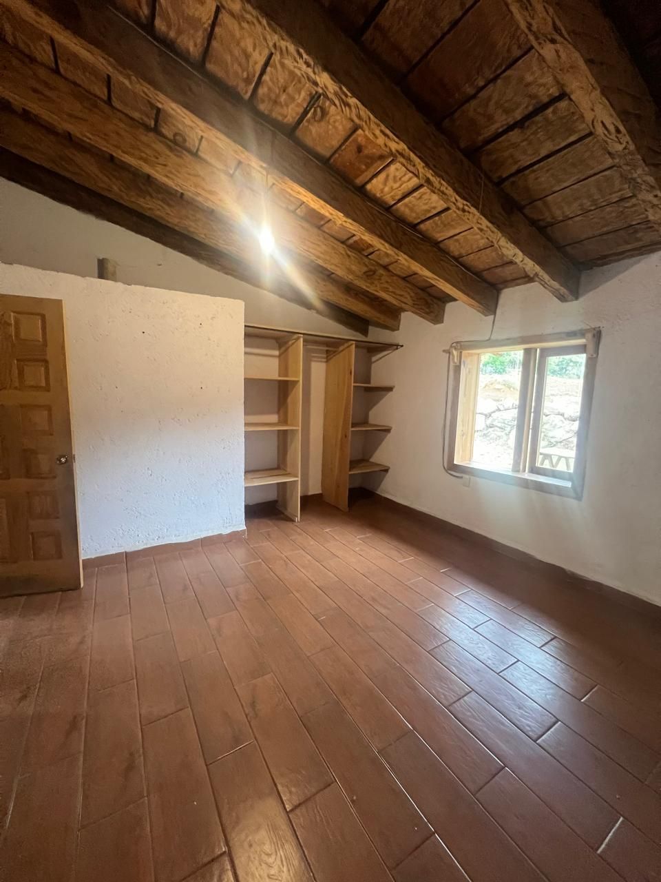 5 of 11: recamara con closet