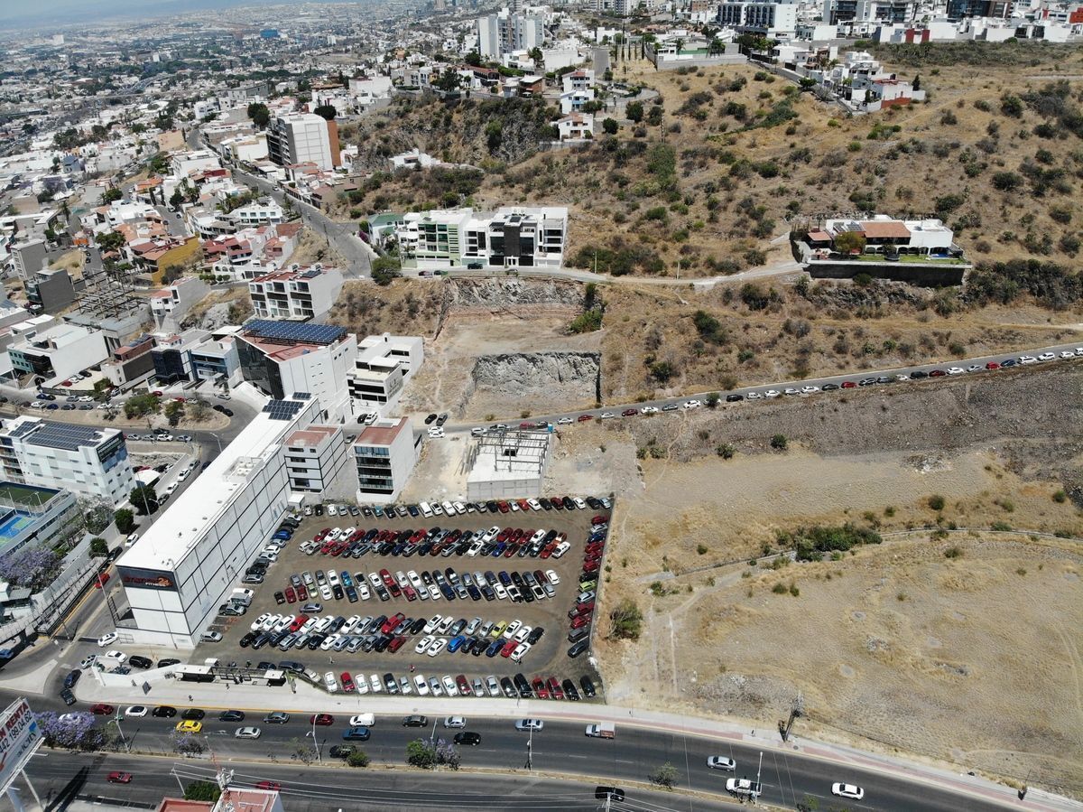7 de 8