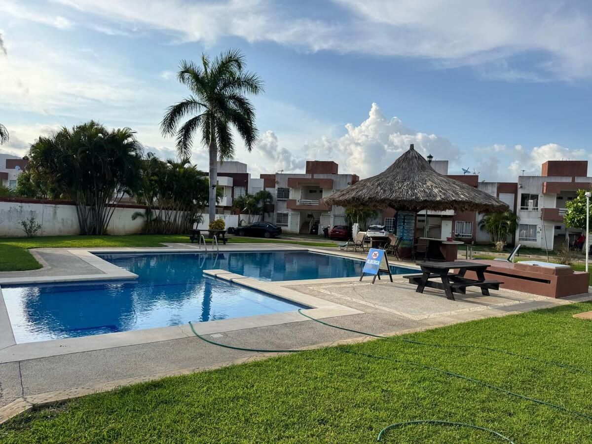 https://assets.easybroker.com/property_images/5292851/91246576/EB-TI2851.jpg?version=1749210147