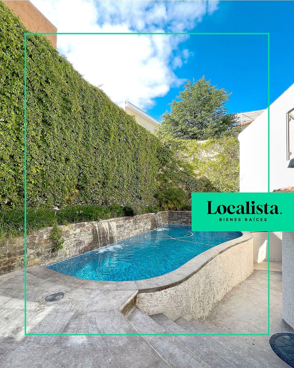 CASA CON ALBERCA EN RINCON DE LAS LOMAS, foto 1 de 15