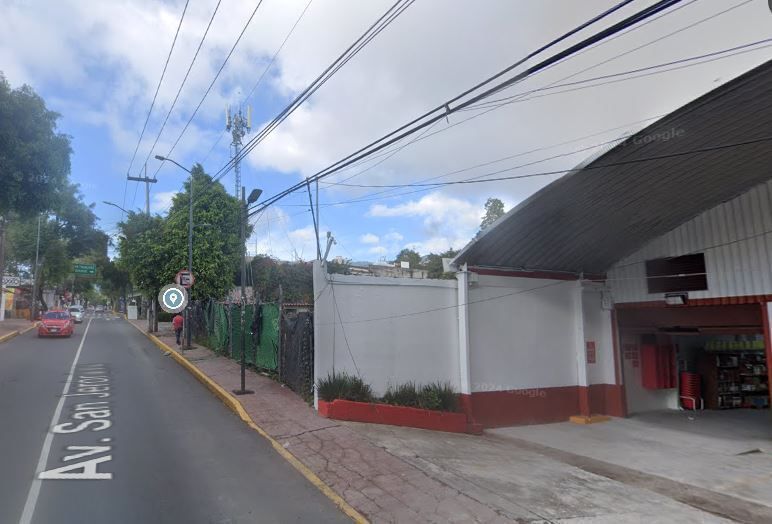 1 de 3