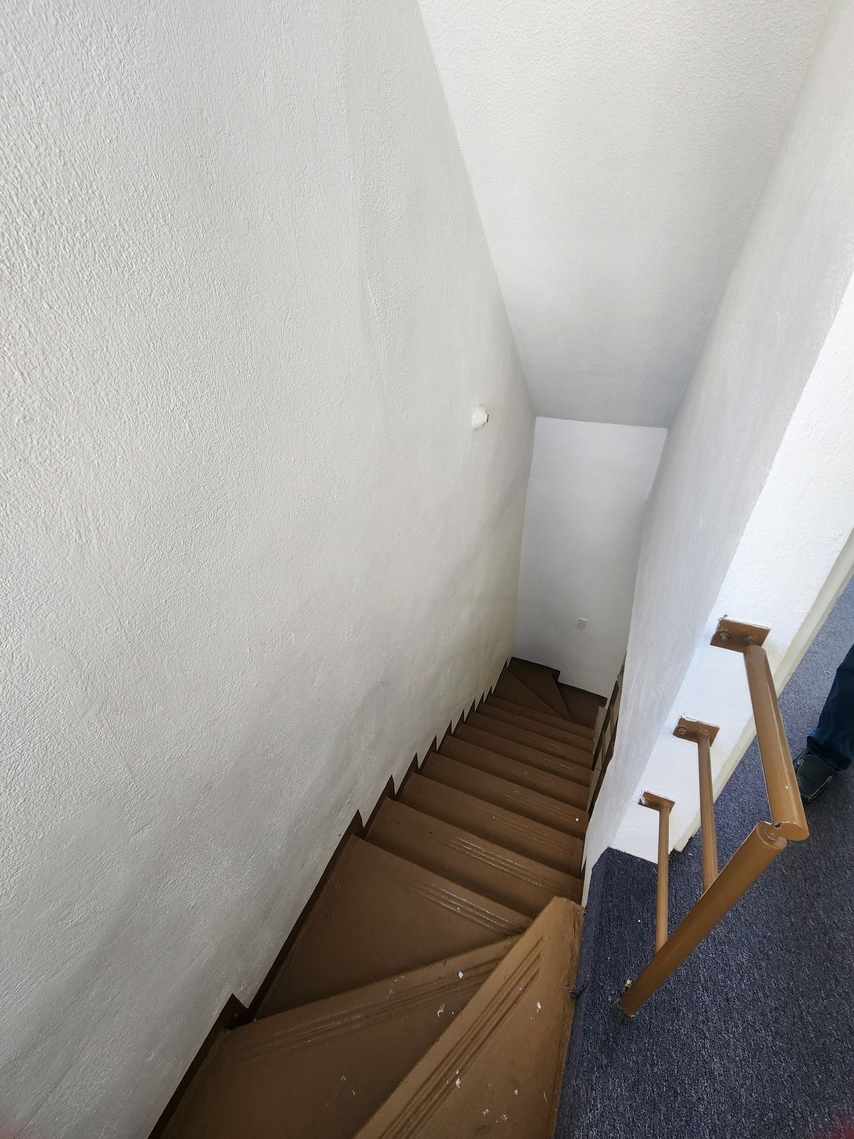 6 de 12: Escaleras