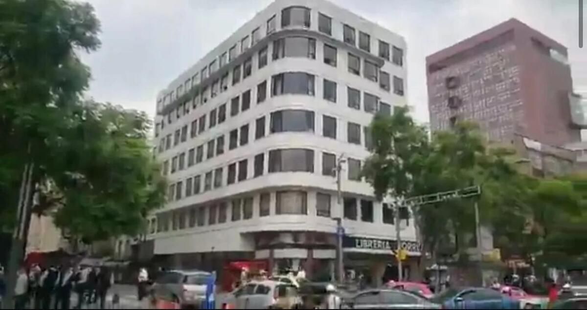 2 de 8