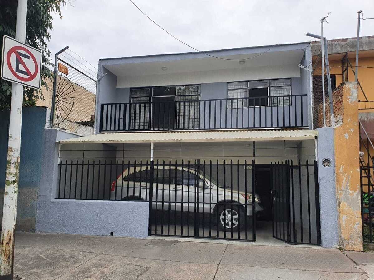 1 de 12