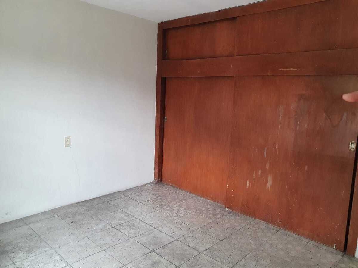 9 de 12