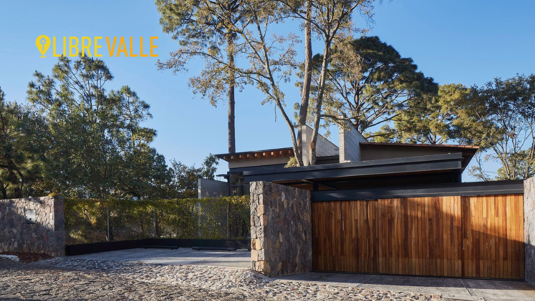 3 de 37: https://assets.easybroker.com/property_images/5296495/913137