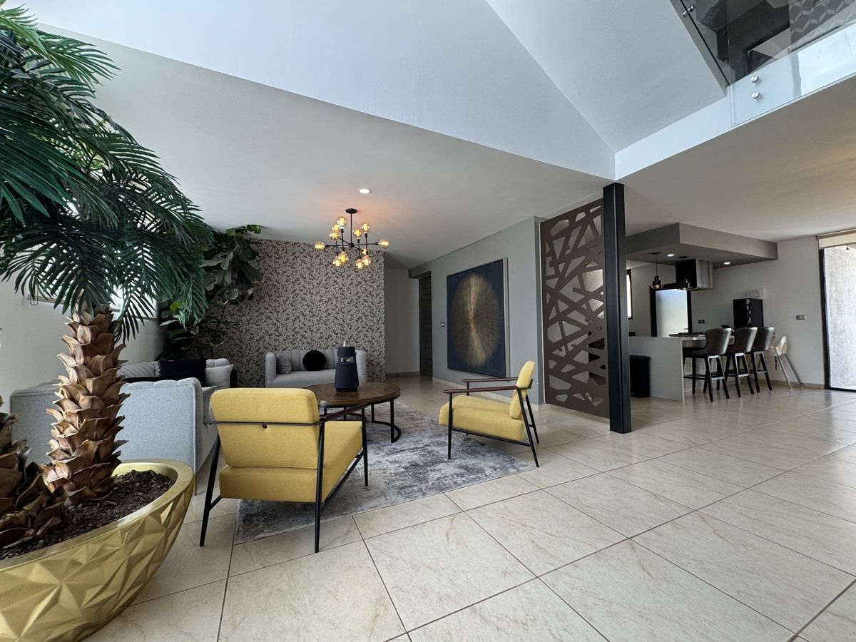 3 de 37: Sala