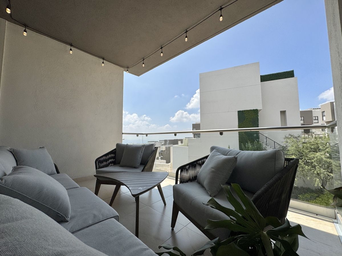 12 de 37: Terraza