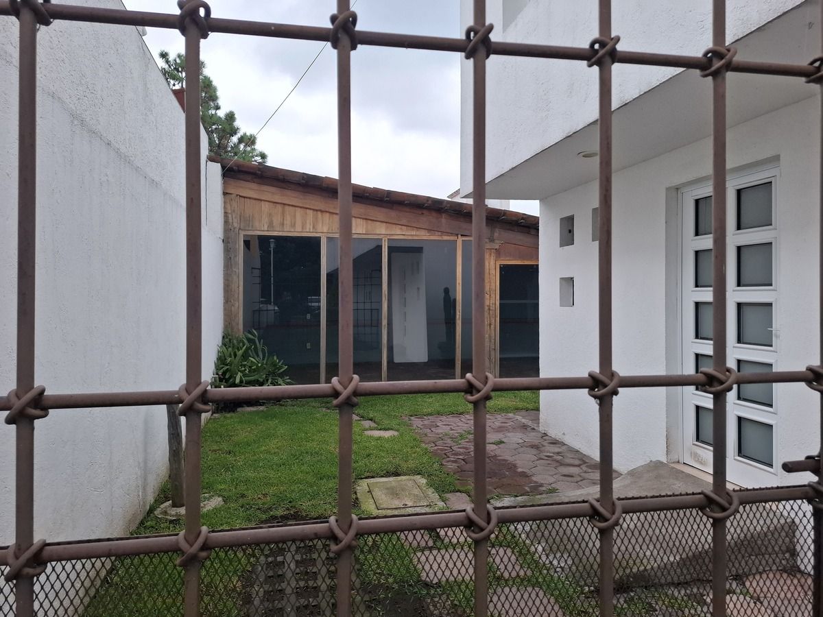 3 de 28