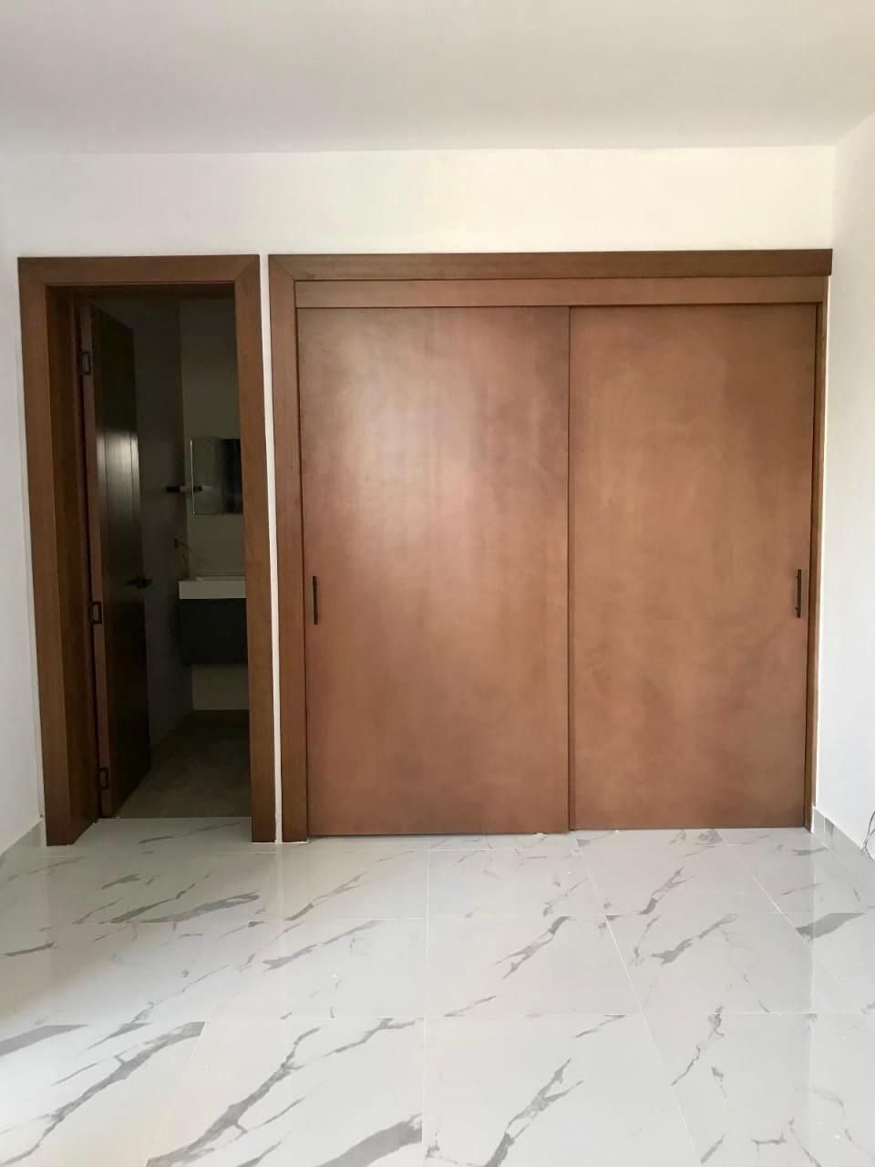4 de 7