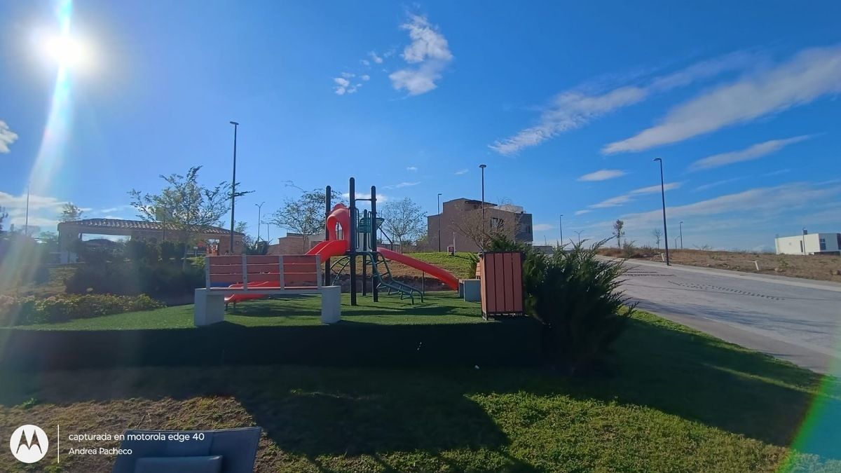 23 de 25: Juegos infantiles