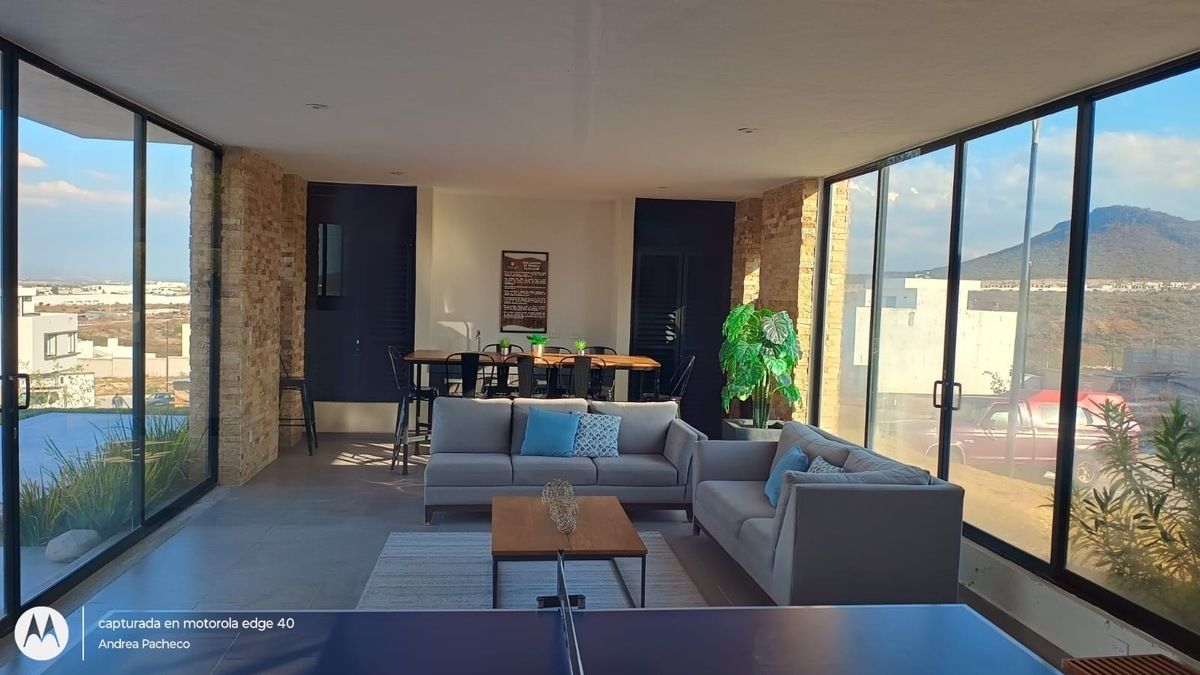 25 de 25: Salón de usos múltiples