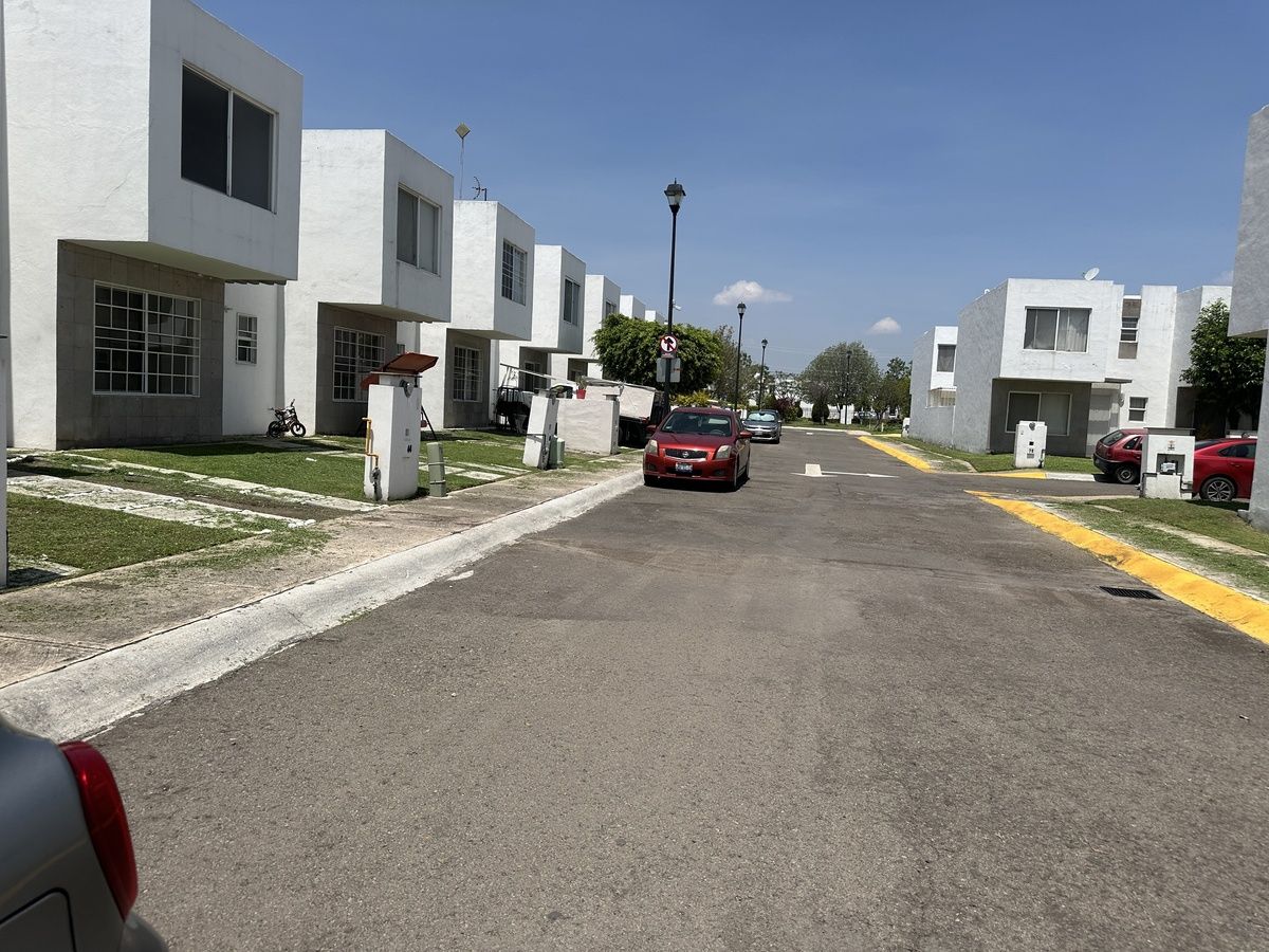 3 de 24