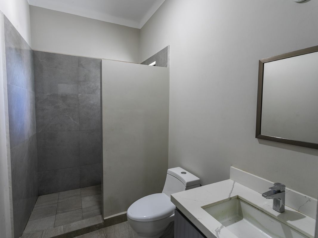 4 de 13: Baño completo