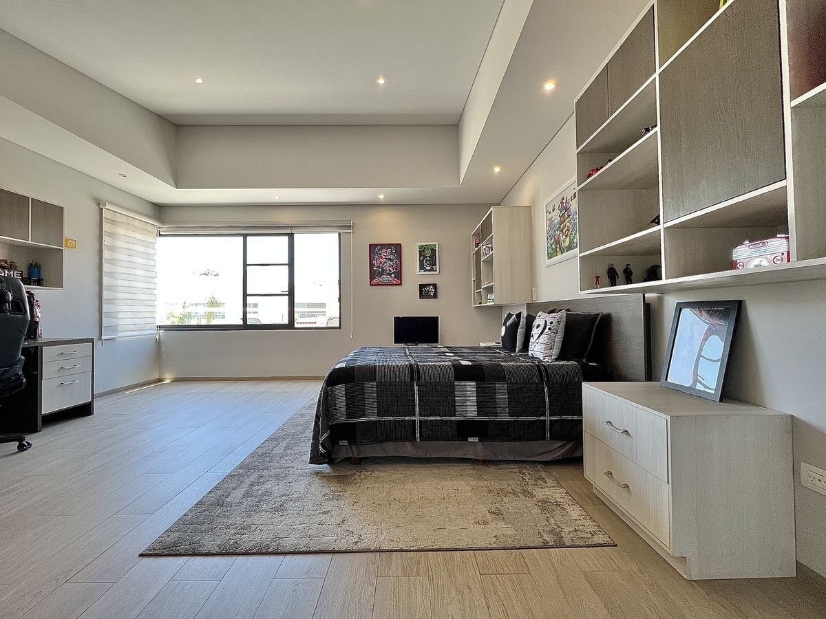 46 de 50: Recámara secundaria 3