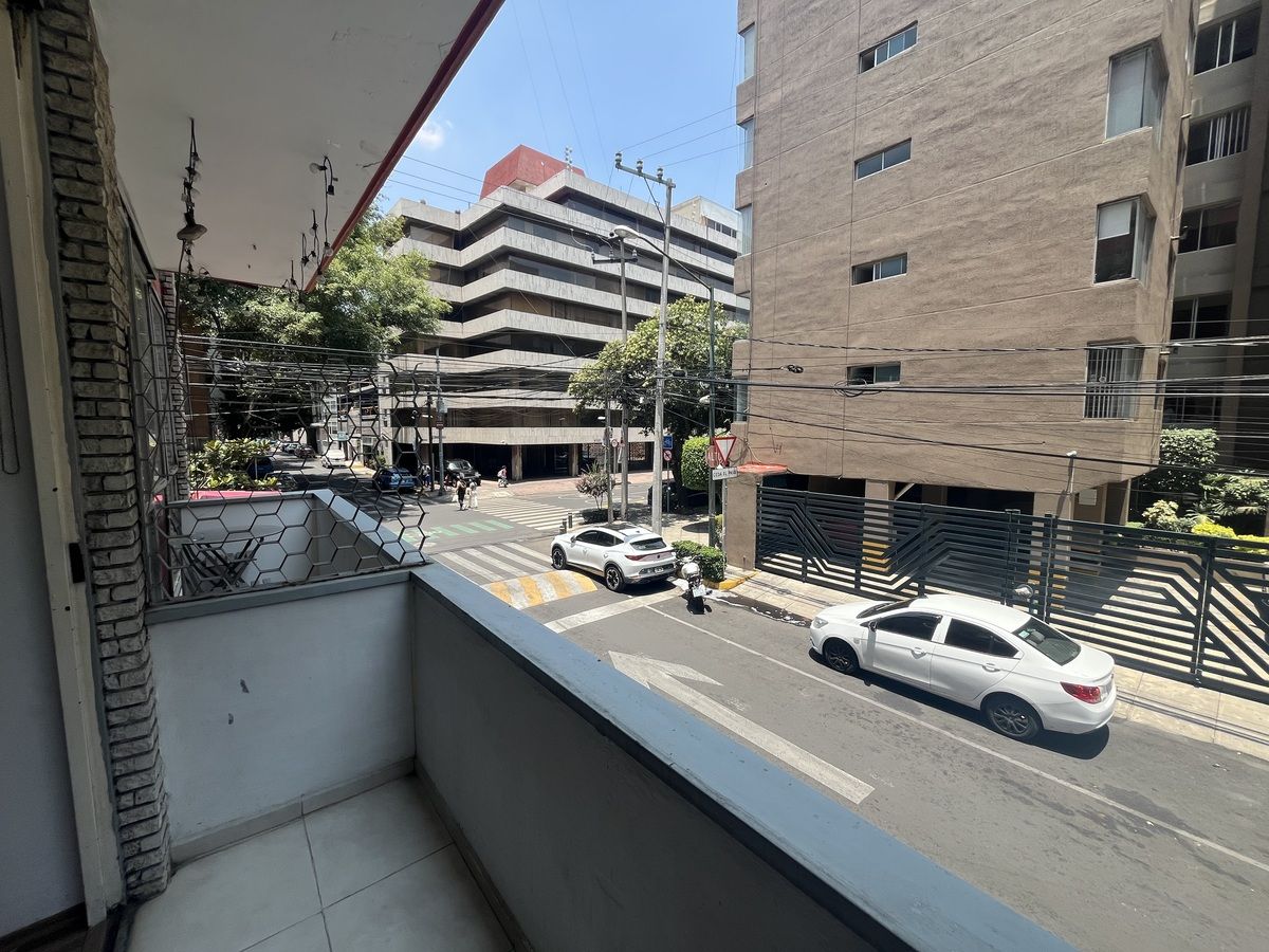 3 de 25