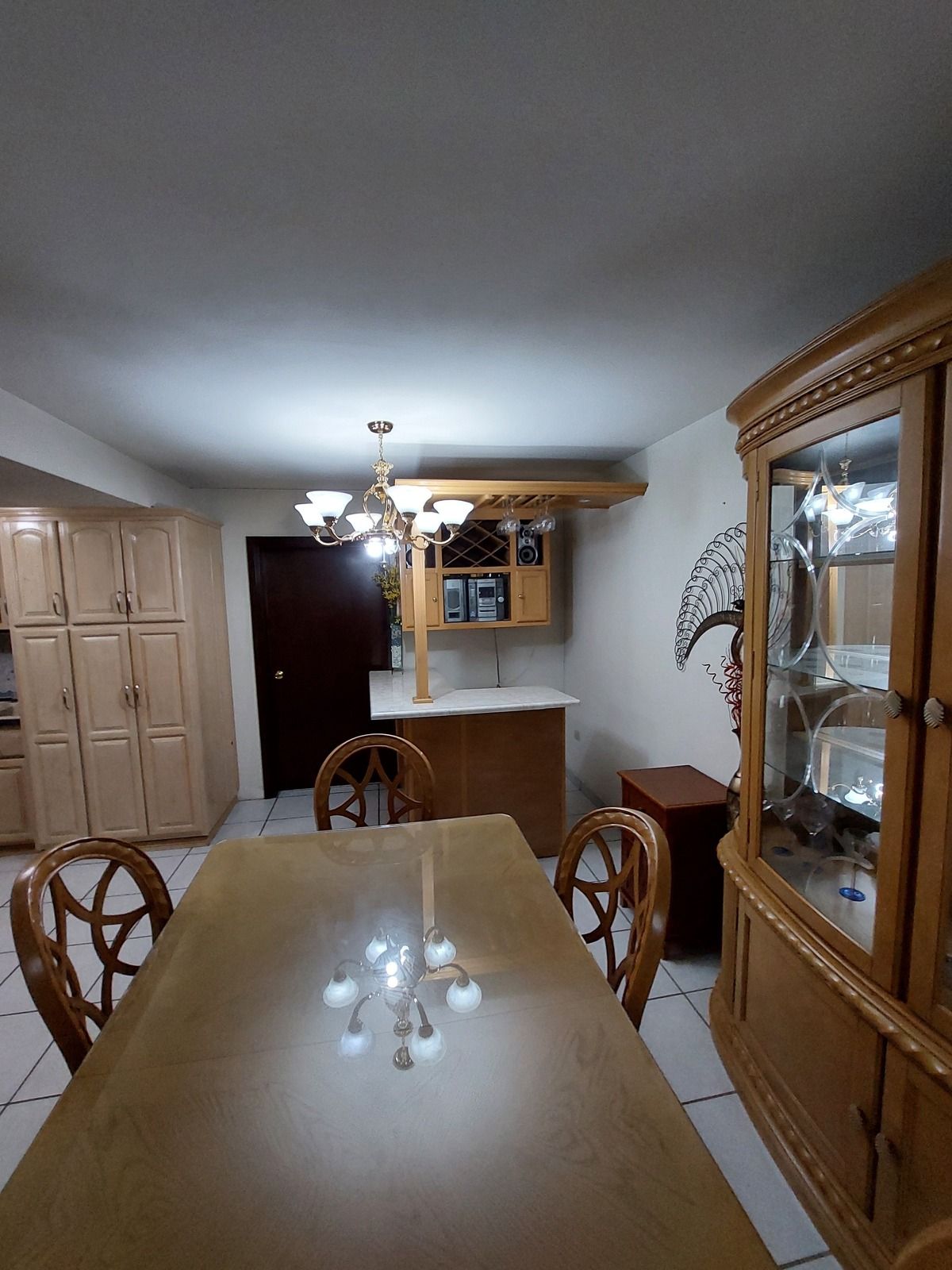 4 de 16: Comedor