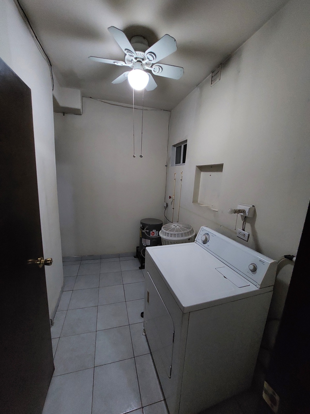 7 de 9: Cuarto de servicio