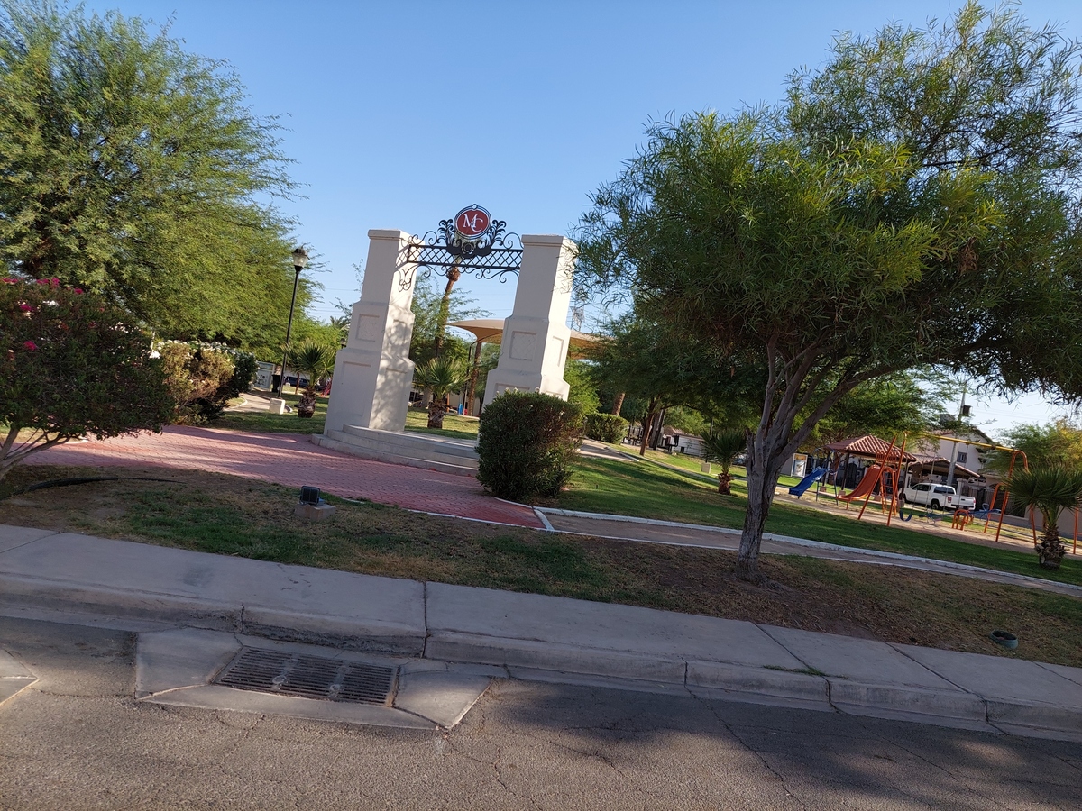 8 de 9: Parque comun