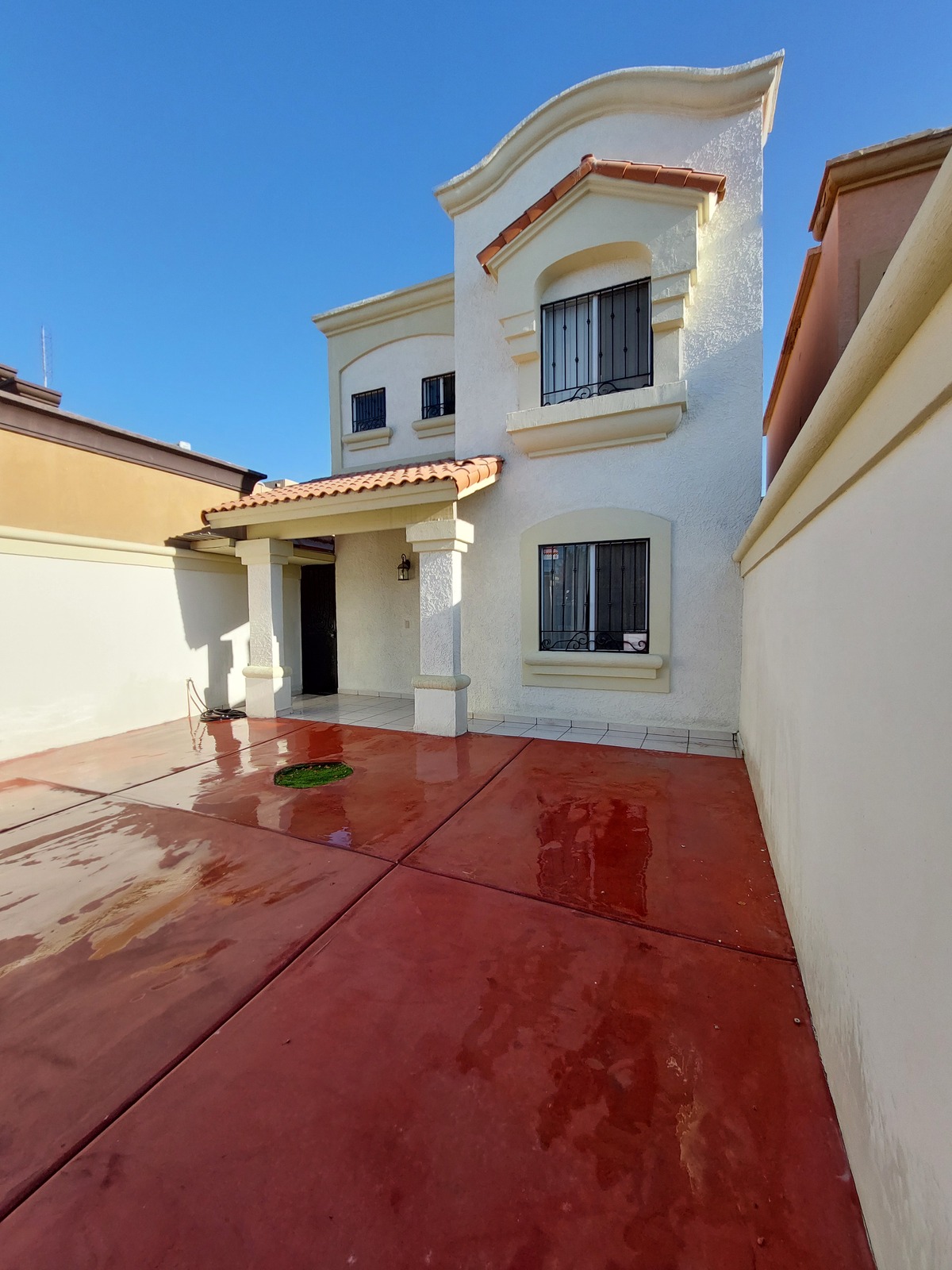 1 de 10: Fachada