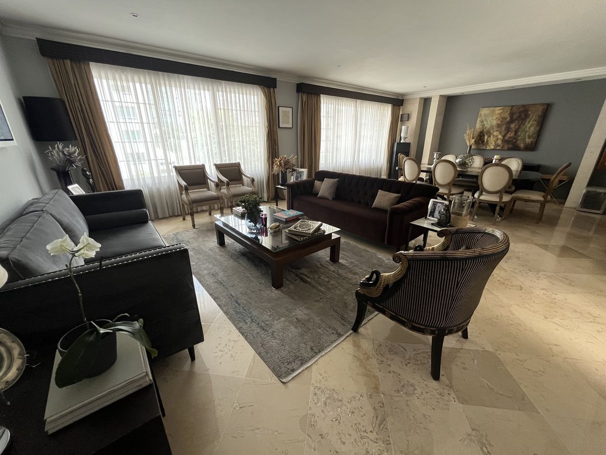 5 de 16: Sala