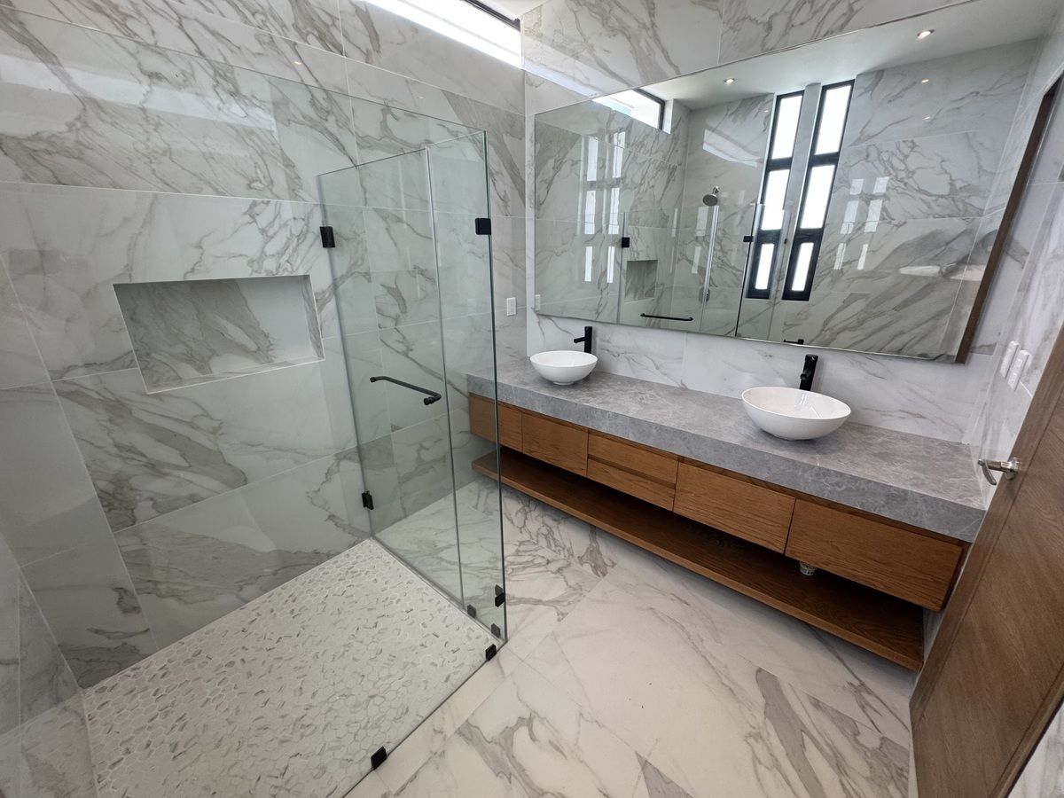 8 de 39: Baño principal