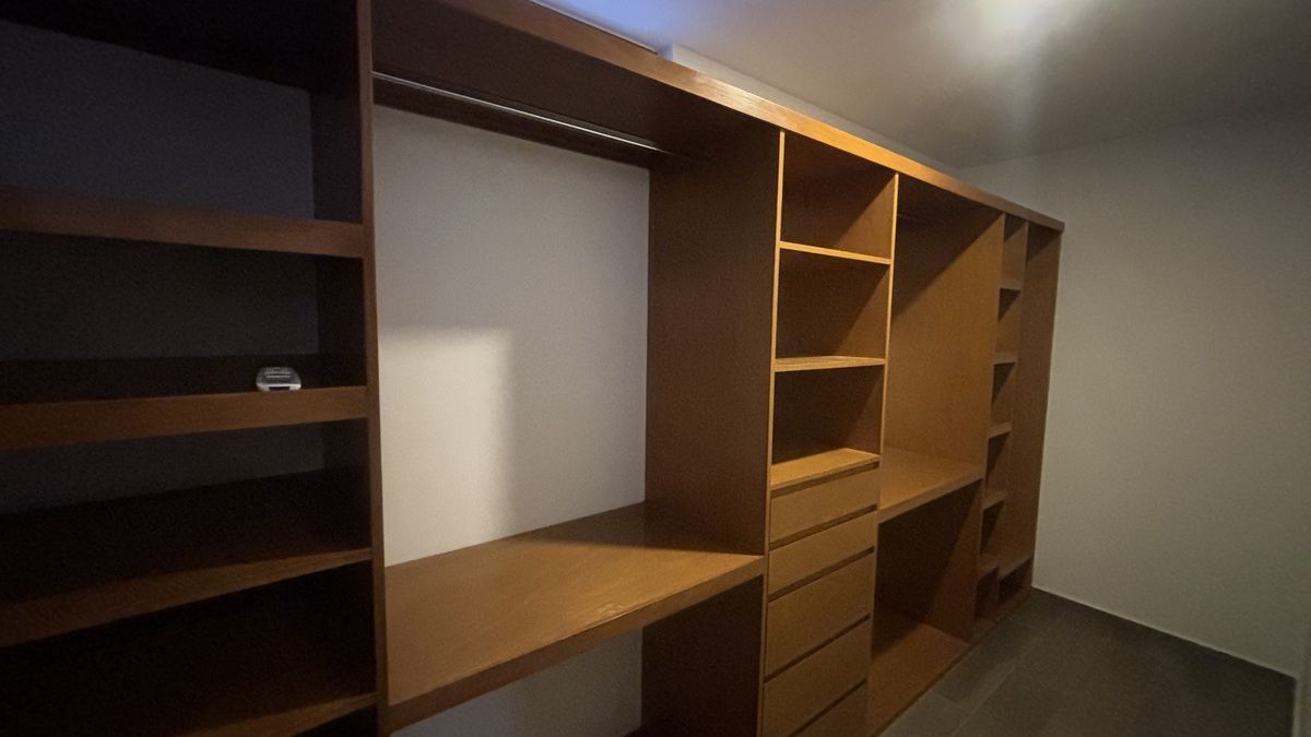 12 of 25: Walk in closet