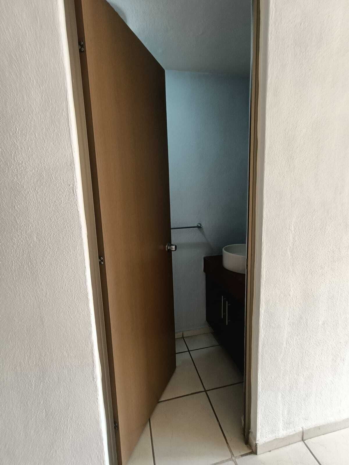 8 de 27
