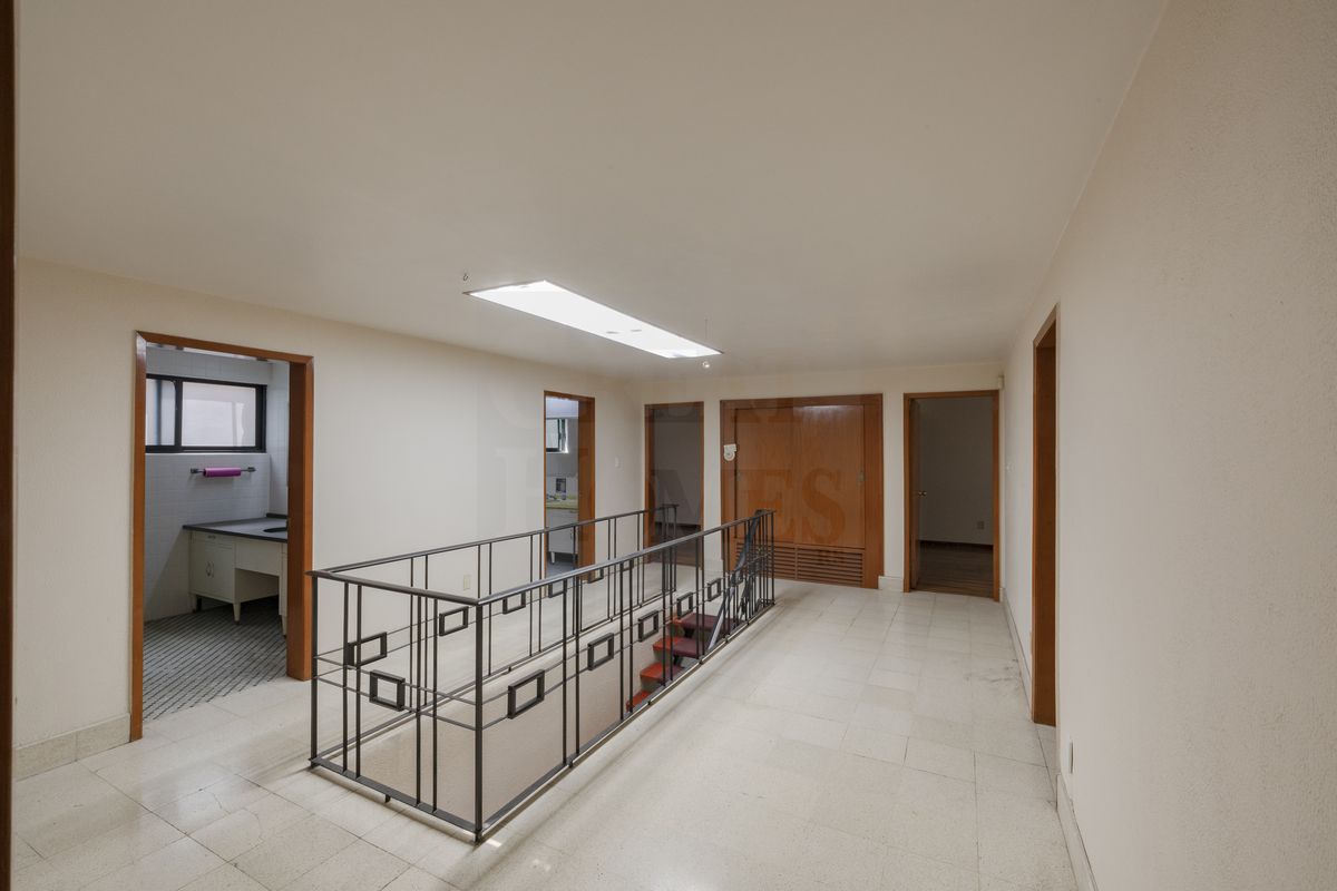 16 de 19: Vestíbulo del 2º piso