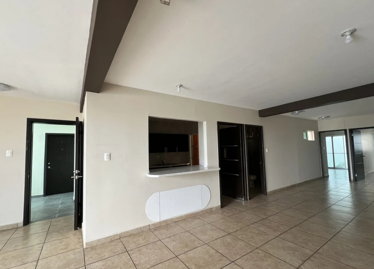 8 de 17: Sala comedor