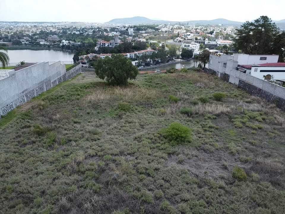 TERRENO EN BALCONES DE JURIQUILLA CON VISTA AL NAUTICO - foto 4
