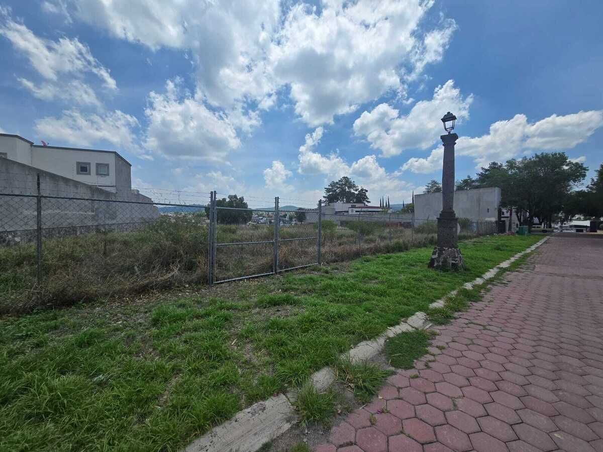 TERRENO EN BALCONES DE JURIQUILLA CON VISTA AL NAUTICO - foto 5