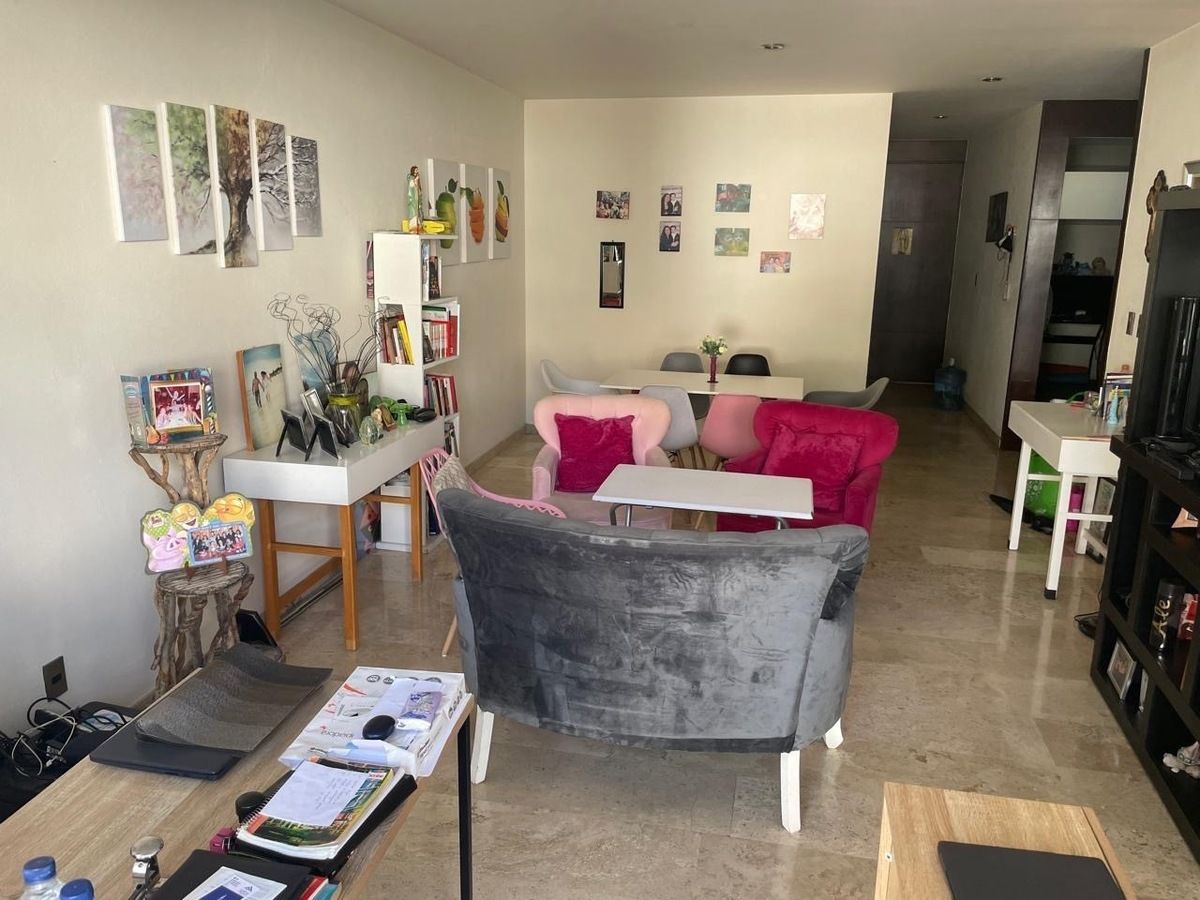 4 de 11: Sala comedor