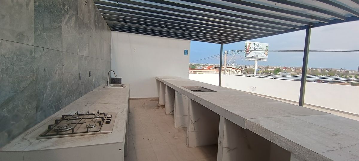 4 de 15