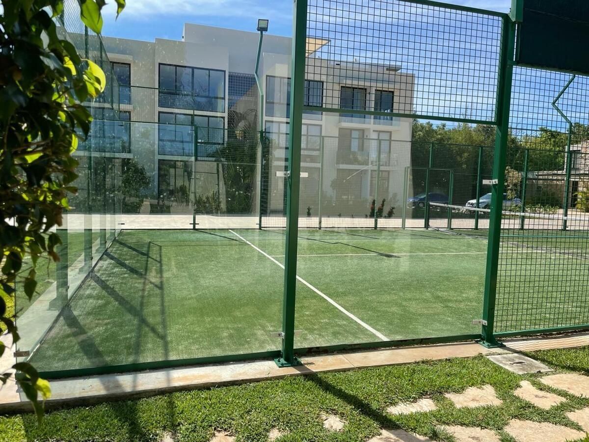 14 de 17: Cancha de padel