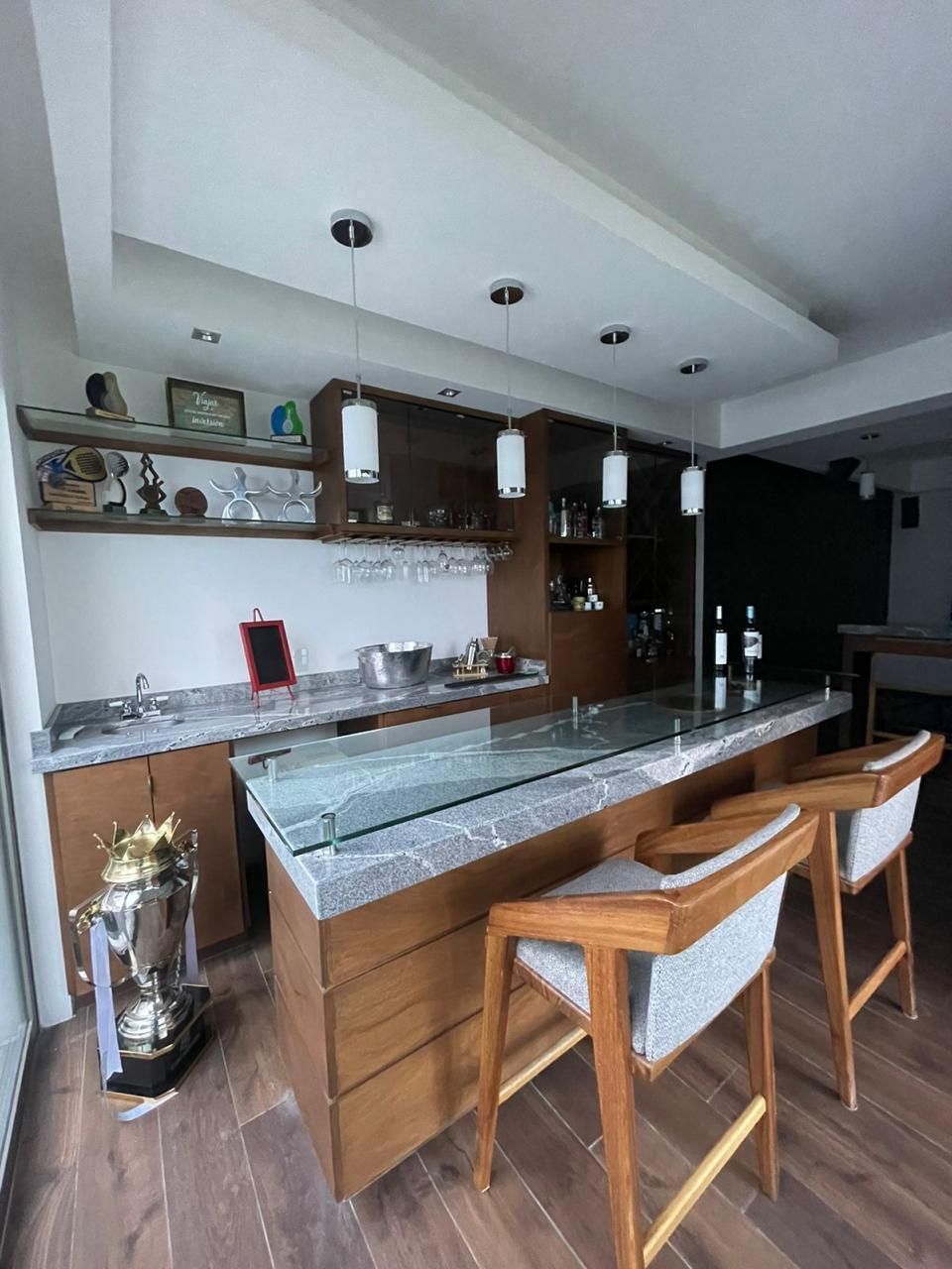 16 de 18