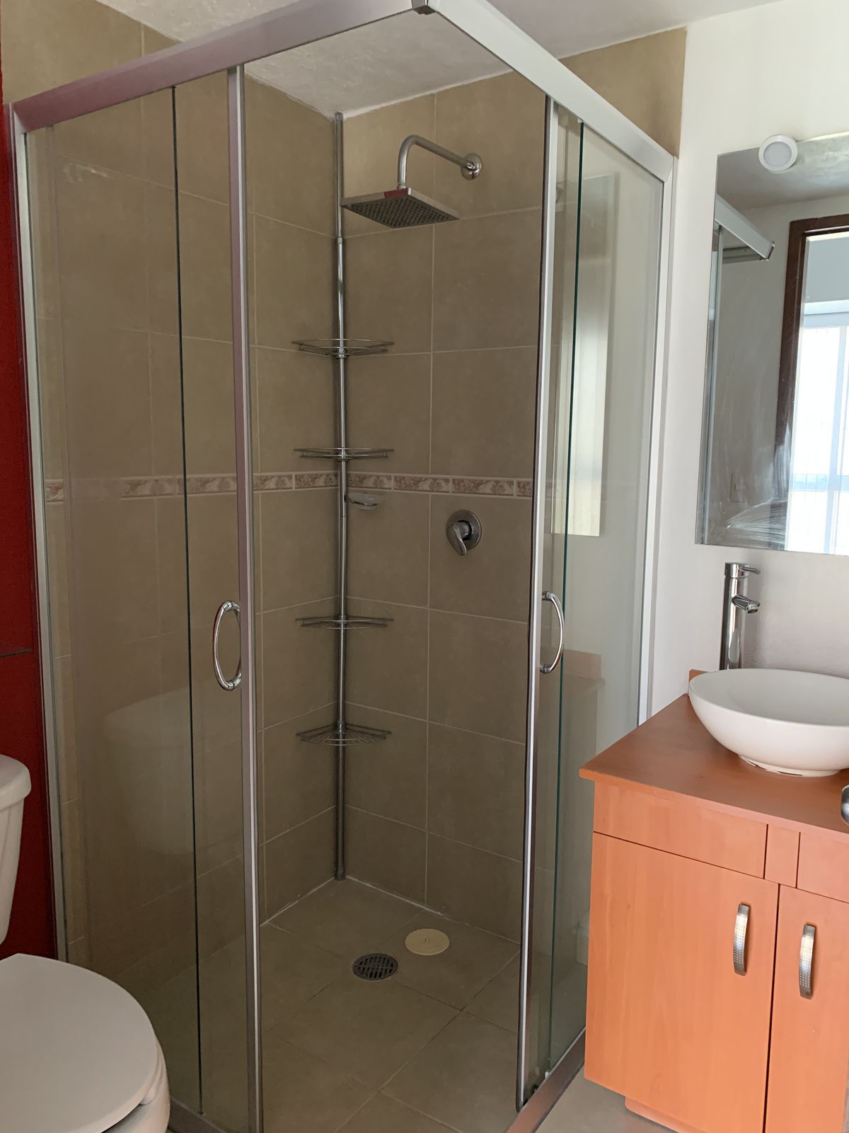 13 de 21: baño completo