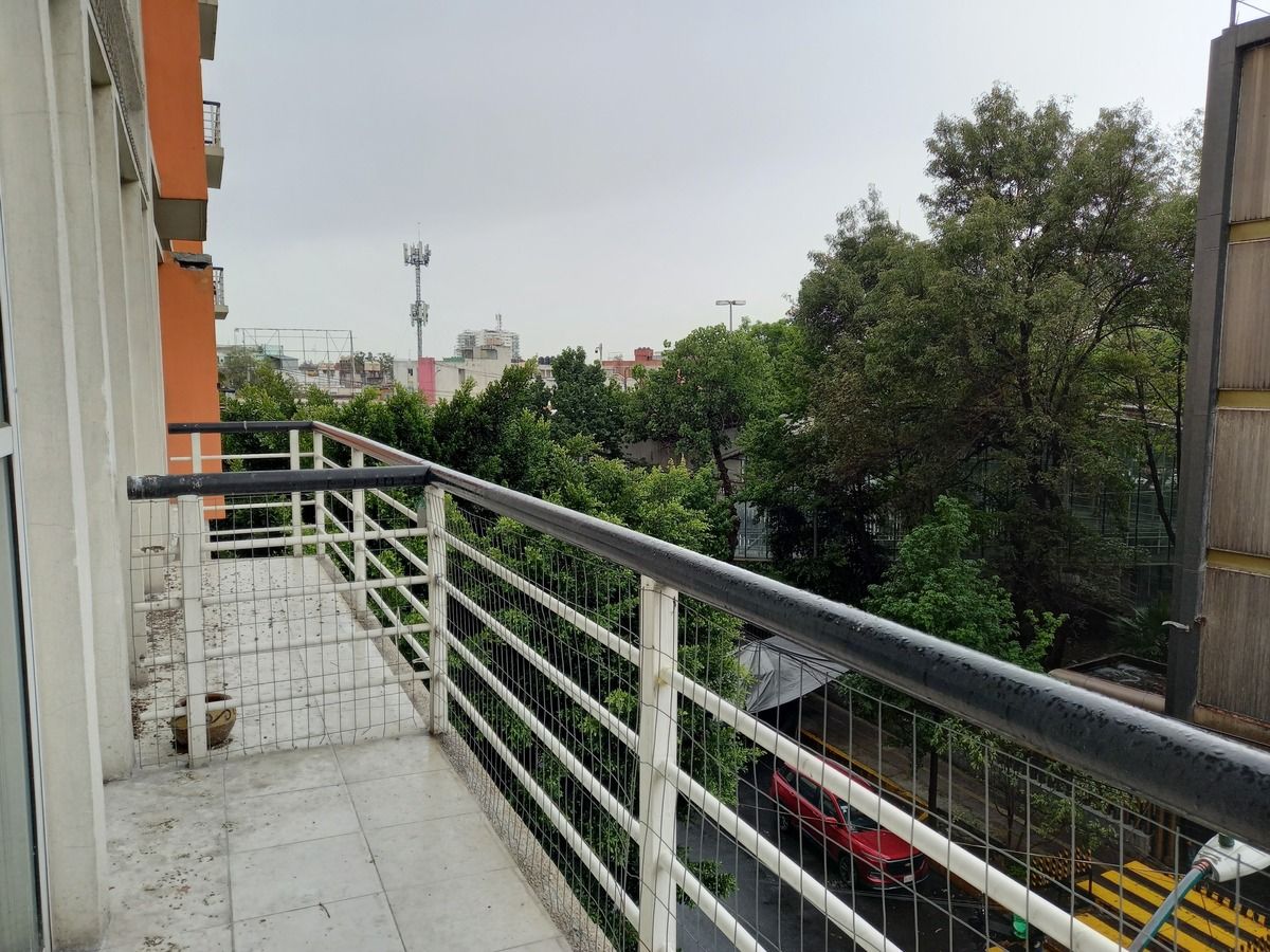 8 de 21: balcón