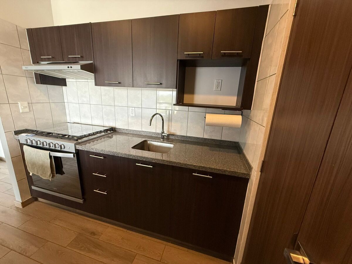 5 of 24: Cocina