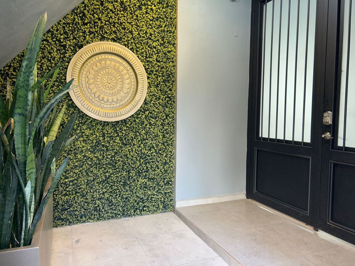 1 de 12: Entrada
