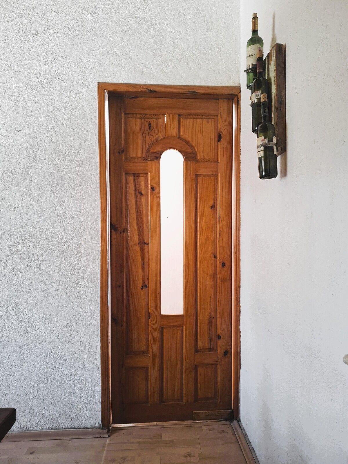 10 de 29: PUERTA A LA COCINA
