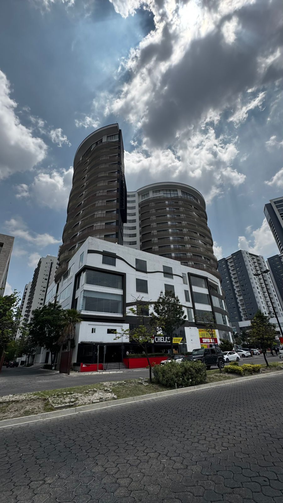 7 de 28