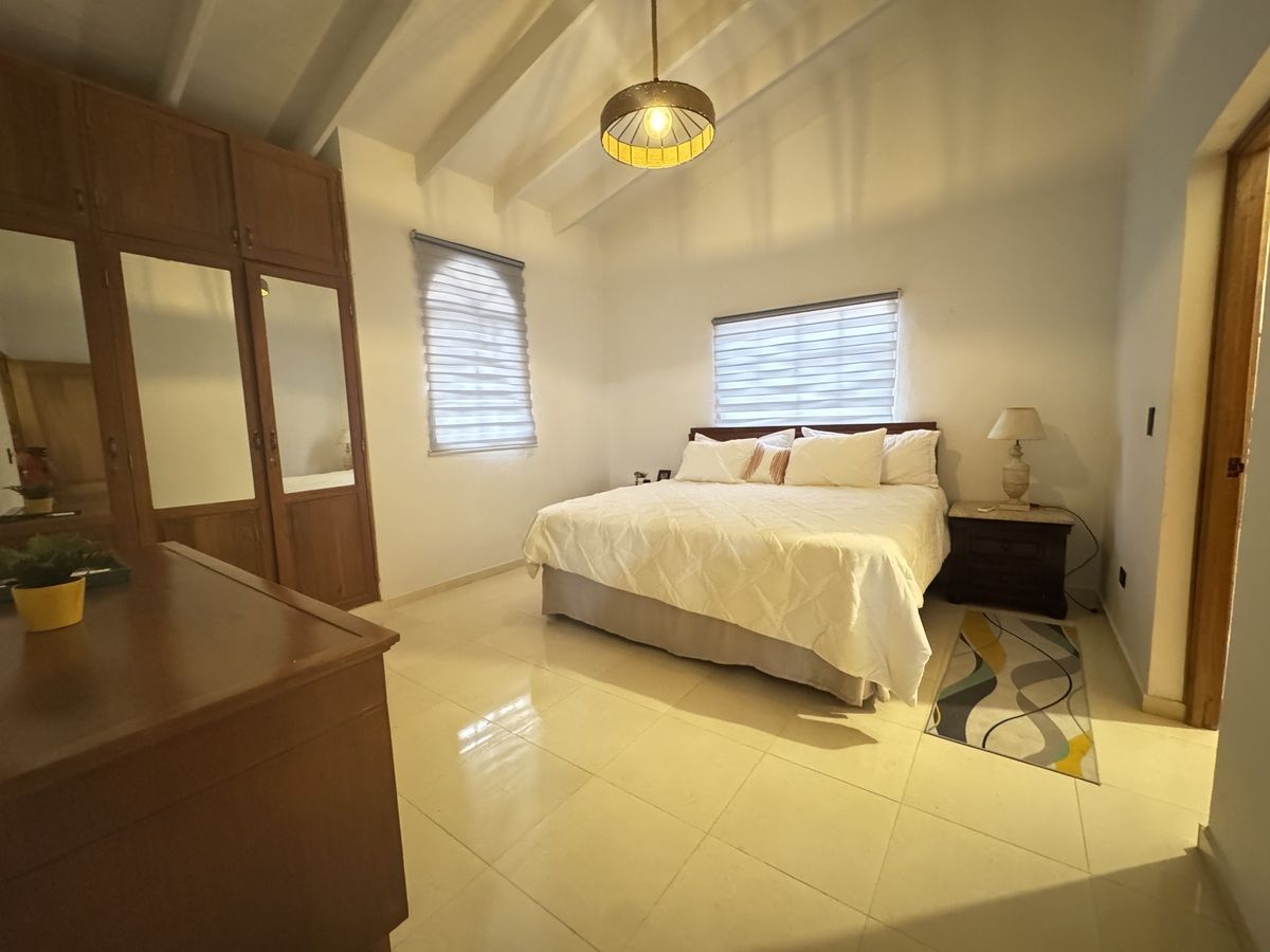 8 de 14: Habitación Principal