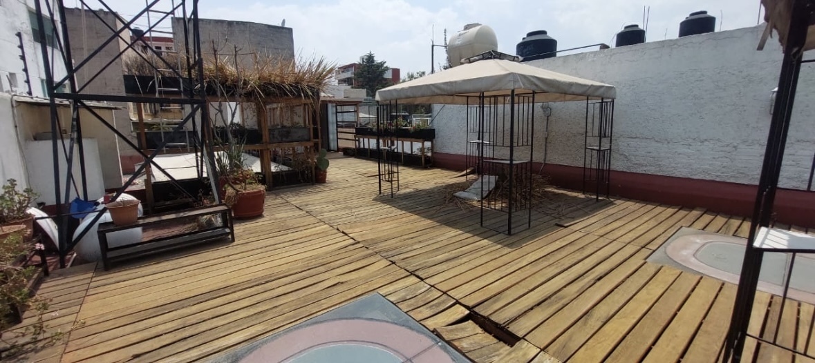4 de 32: Roof Garden