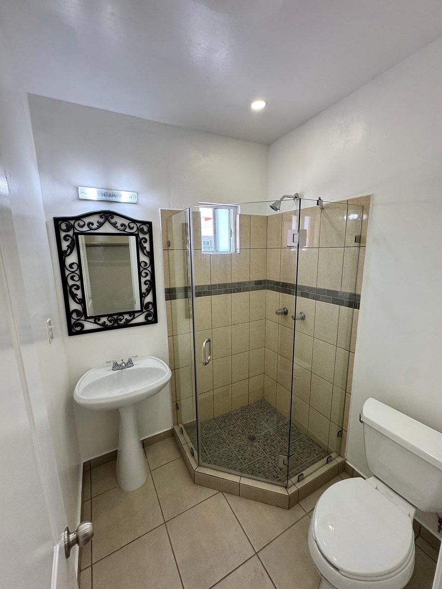 2do Baño completo, photo 10 of 20