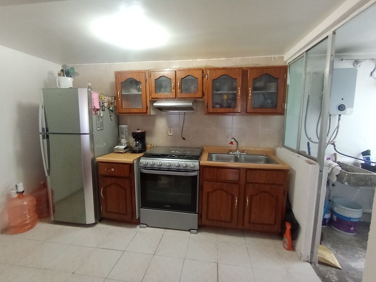 4 de 23