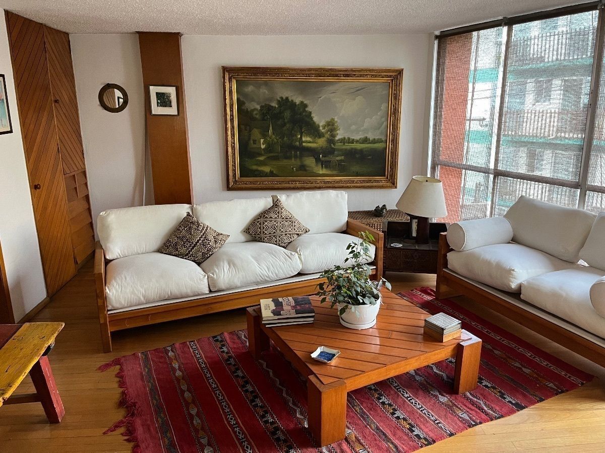 3 de 13: Sala