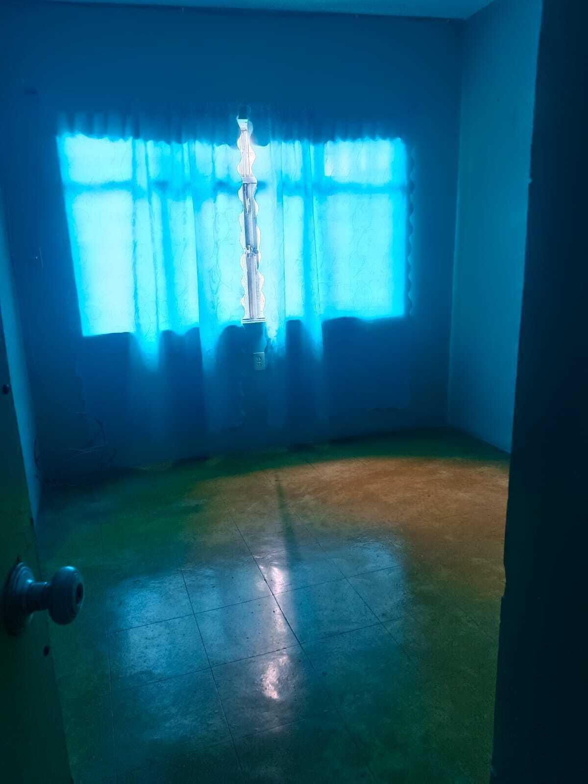 4 of 8
