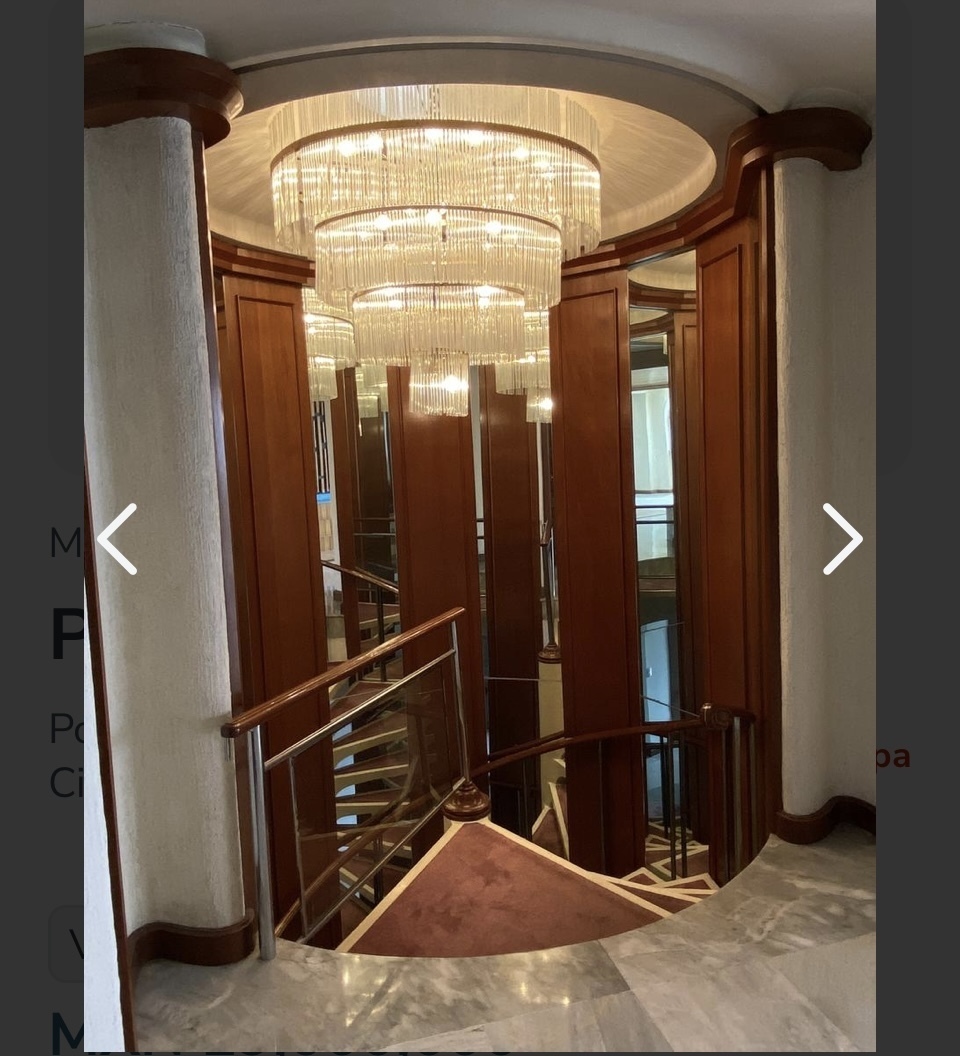 5 de 30: Escalera y elevador